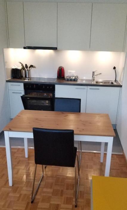 Hsh Barre 6 - City Apartment Next Cathedral Λωζάνη Εξωτερικό φωτογραφία